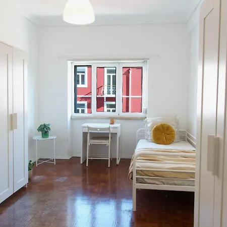 Key Hub - 6-10 Lisbon